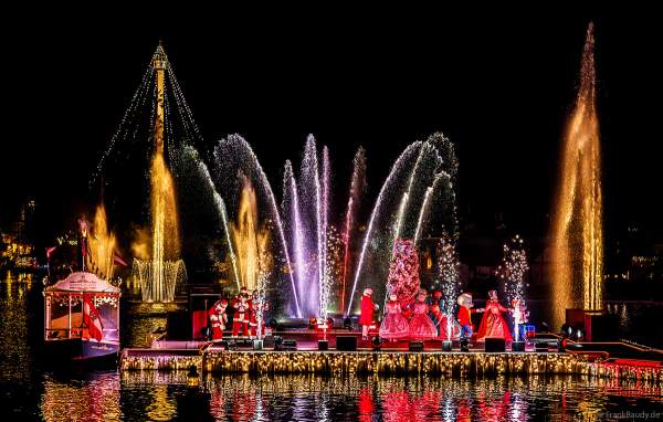 Festliche Weihnachtswassershow JOSEFINAS WINTERREISE im Europa-Park