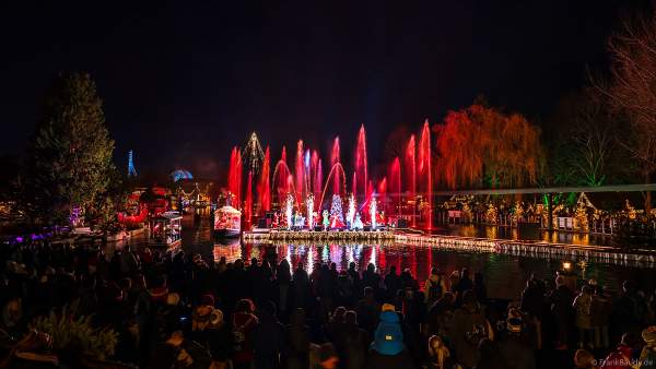 Festliche Weihnachtswassershow JOSEFINAS WINTERREISE im Europa-Park