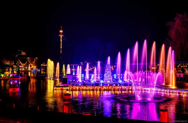 Festliche Weihnachtswassershow JOSEFINAS WINTERREISE im Europa-Park
