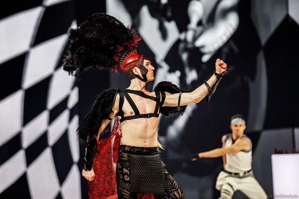 HOLIDAY ON ICE feiert mit NO LIMITS 80 Jahre unvergessliche Eis-Shows