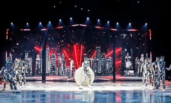 HOLIDAY ON ICE feiert mit NO LIMITS 80 Jahre unvergessliche Eis-Shows