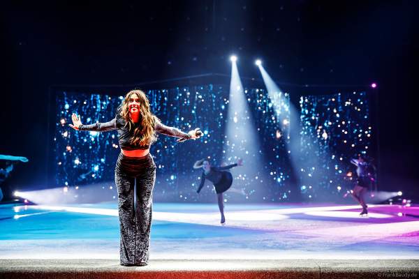 HOLIDAY ON ICE feiert mit Vanessa Mai und dem Spektakel NO LIMITS 80 Jahre unvergessliche Eis-Shows in der Festhalle in Frankfurt am 10.01.2024