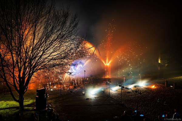 Pyro- und Feuerwerksshow von Rainer Apel Feuerwerk in Zusammenarbeit mit Pyrotechnik im Quadrat auf der Pyro Technology Conference 2024