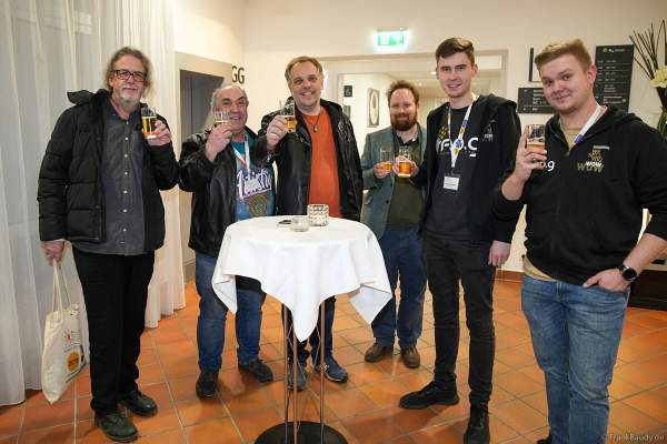 Gemütliche Abschlussparty - Closing Party bei der Pyro Technology Conference 2024