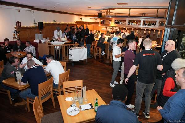 Gemütliche Abschlussparty - Closing Party bei der Pyro Technology Conference 2024