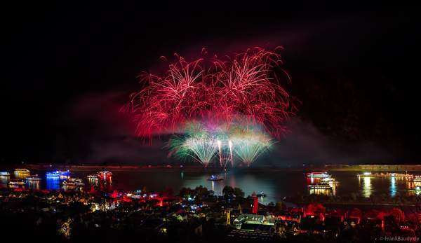 Musikfeuerwerk LEGENDS rockt bei Rhein in Flammen in Oberwesel 2024