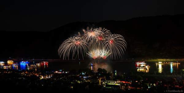 Musikfeuerwerk LEGENDS rockt bei Rhein in Flammen in Oberwesel 2024