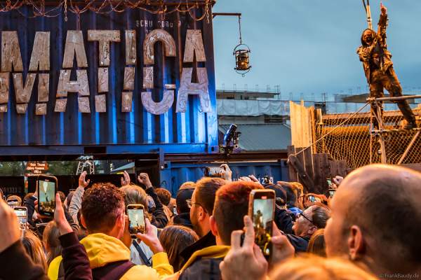 Vor den Toren von Traumatica - Festival of Fear - 2024, Horror-Event an Halloween im Europa-Park Erlebnis-Resort in Rust