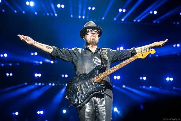 Dave Stewart von den Eurythmics bei Night of the Proms 2024 in der SAP Arena Mannheim