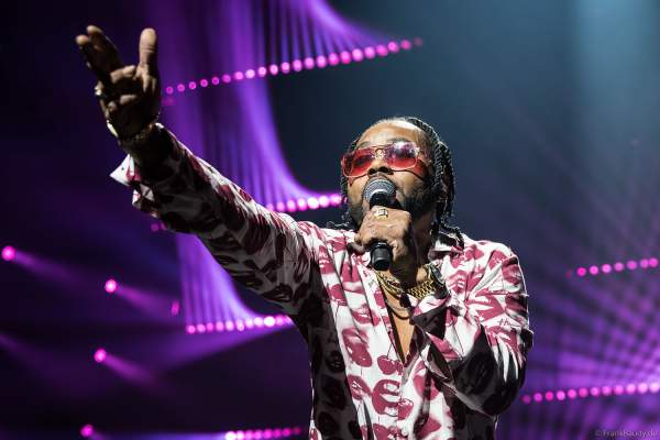 Rayvon bei Night of the Proms 2024 in der SAP Arena Mannheim