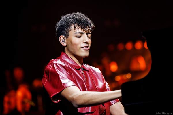 Louis Philippson bei Night of the Proms 2024 in der SAP Arena Mannheim