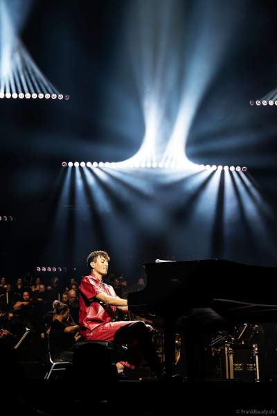 Louis Philippson bei Night of the Proms 2024 in der SAP Arena Mannheim