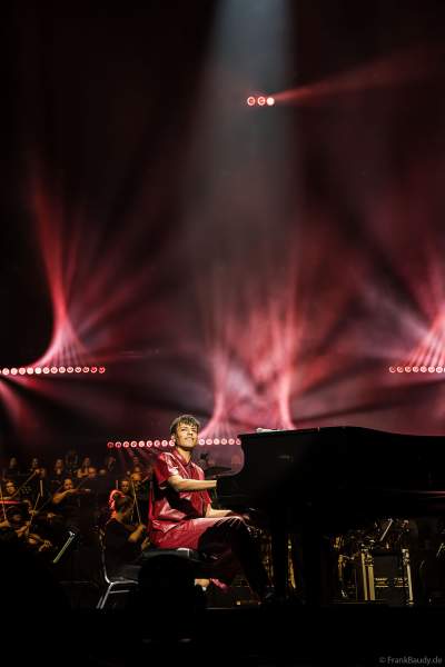 Louis Philippson bei Night of the Proms 2024 in der SAP Arena Mannheim