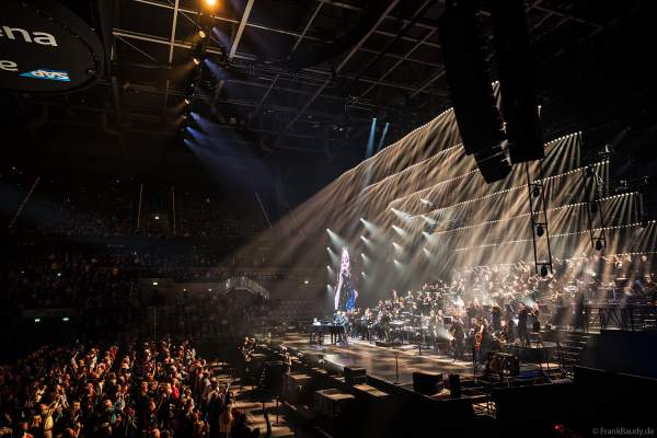 Louis Philippson bei Night of the Proms 2024 in der SAP Arena Mannheim