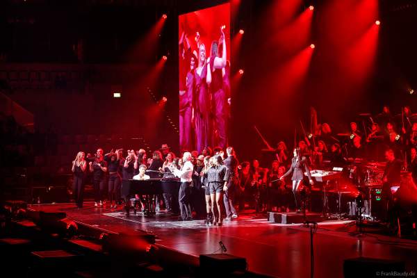 Louis Philippson bei Night of the Proms 2024 in der SAP Arena Mannheim