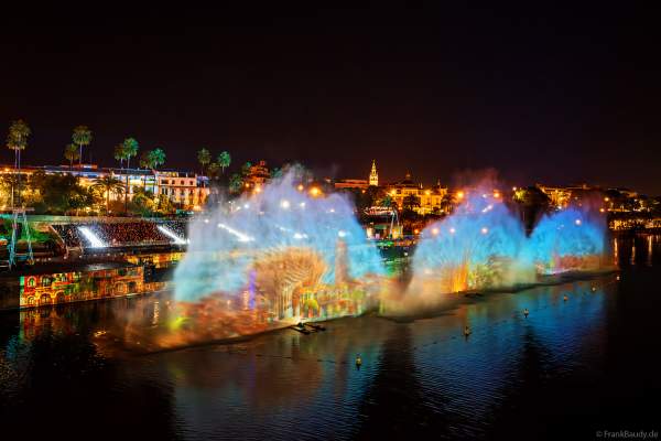 Die Weihnachtsshow NAVIGALIA in Sevilla beeindruckt mit einer gigantischen Wasser-, Licht- und Lasershow und begeistert Hunderttausende Besucher