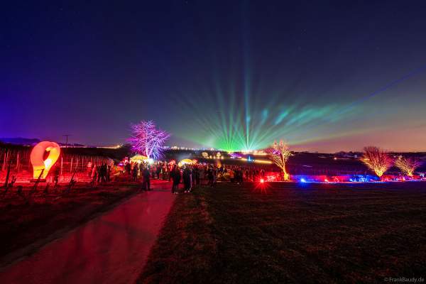 Weinbergnacht 2025 in Bad Dürkheim mit strahlender Lichtshow und Laser auf den Weinbergen