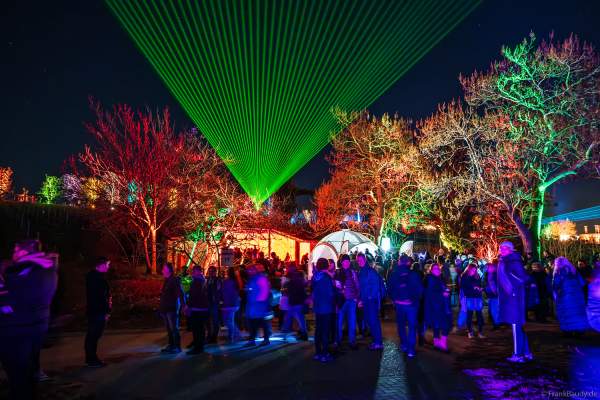 Weinbergnacht 2025 in Bad Dürkheim mit strahlender Lichtshow und Laser auf den Weinbergen