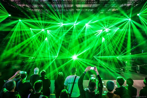 AYRTON mit seiner DEMO-Lichtshow auf der Prolight + Sound 2025 in Frankfurt - mit Veloce Profile, Mamba und Rivale Wash