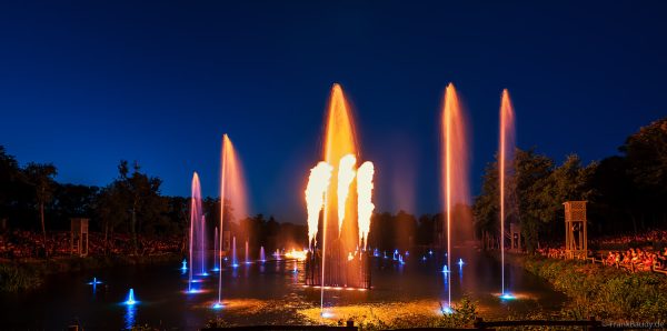 Feuer, Wasser und Musik – Die poetische Show Les Noces de Feu in Les Epesses