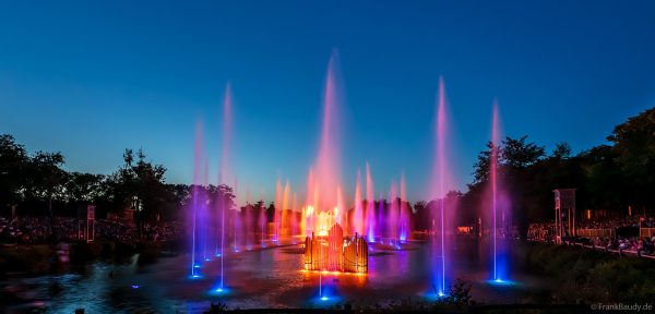 Magische Nachtshow Les Noces de Feu – Eine Feier der Liebe und der Musik