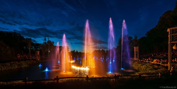 Magische Nachtshow Les Noces de Feu – Eine Feier der Liebe und der Musik
