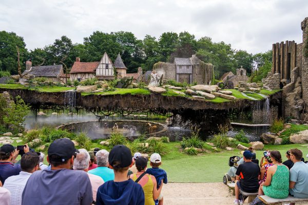 Episches Ende von L’Épée du Roi Arthur auf der großen Bühne