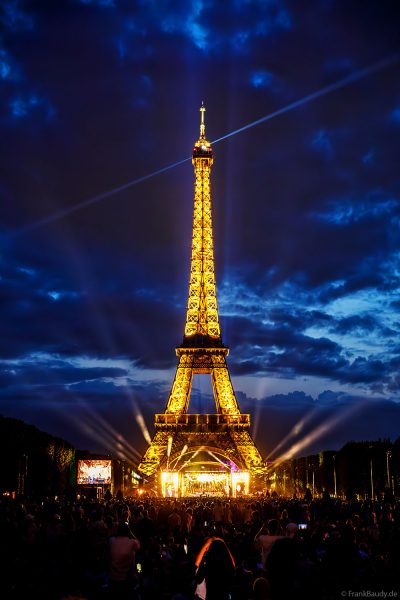 Concert de Paris 2025 am Eiffelturm beim französischen Nationalfeiertag in Paris am 14. Juli 2025, Fireworks Eiffel Tower National Day, Le feu d'artifice du 14 juillet - La tour Eiffel - Bastille Day