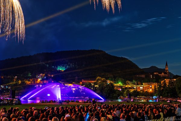 Fête du lac d’Annecy 2025 ist das größte Feuerwerks- und Wasserspektakel Europas und verzauberte mit „Ode à la Lune“ über 150.000 Besucher in Frankreich