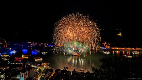 Rhein in Flammen 2025 in Sankt Goar – Feuerwerk auf dem Rhein zwischen Sankt Goar und Sankt Goarshausen zum 145-jährigen Jubiläum