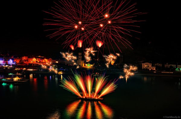 Feuerwerk bei Rhein in Flammen 2025 in Sankt Goar zum 145-jährigen Jubiläum