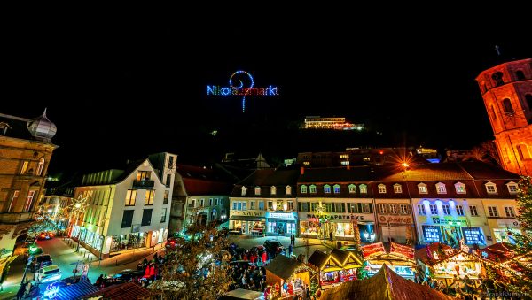 Historischer Marktplatz Homburg mit Drohnenshow zur feierlichen Eröffnung des Nikolausmarktes
