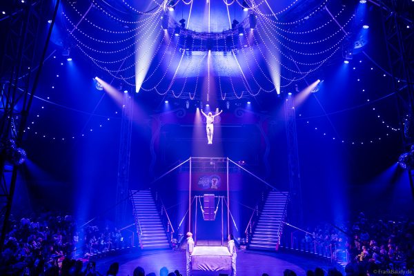 Troupe Demian mit beeindruckender Hochleistungsakrobatik bei „Monte Carlo Circus Festival meets Europa-Park“ 