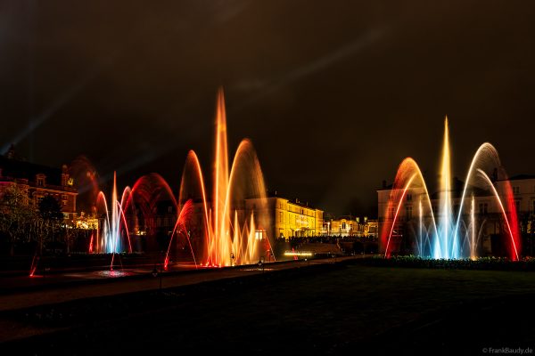 Garten der Orangerie während der Habits de Lumière