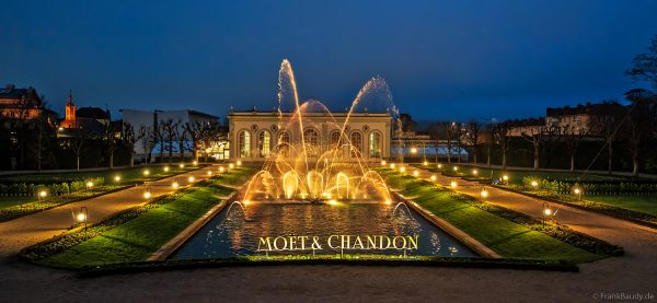 Historische Orangerie von Moët & Chandon im Lichterglanz