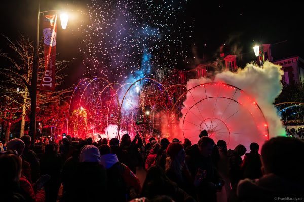 Futuristische Lichtshow mit COLOR WHEELS bei Habits de Lumière
