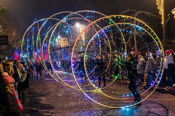 Futuristische Lichtshow mit COLOR WHEELS bei Habits de Lumière