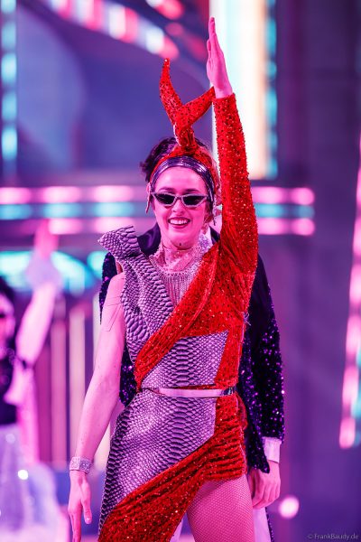 HOLIDAY ON ICE präsentiert mit CINEMA OF DREAMS großes Kino auf dem Eis