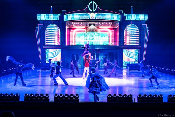 HOLIDAY ON ICE präsentiert mit CINEMA OF DREAMS großes Kino auf dem Eis