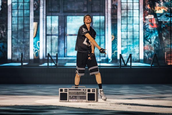 HOLIDAY ON ICE präsentiert mit CINEMA OF DREAMS großes Kino auf dem Eis