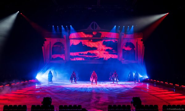 HOLIDAY ON ICE präsentiert mit CINEMA OF DREAMS großes Kino auf dem Eis