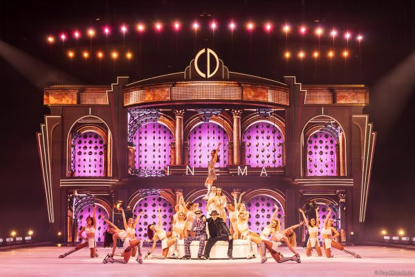 CINEMA OF DREAMS von HOLIDAY ON ICE: glamouröse Inszenierungen und kreative Choreografien auf dem Eis