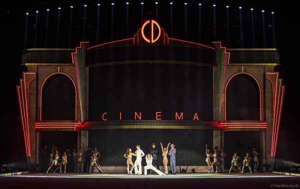 HOLIDAY ON ICE präsentiert mit CINEMA OF DREAMS großes Kino auf dem Eis