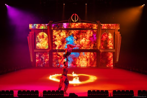 Große Gefühle und brennendes Eis in Herzform bei Cinema of Dreams