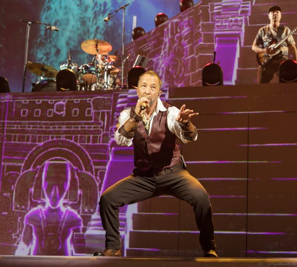 DJ BoBo – The Great Adventure Weltpremiere mit beeindruckender Live-Show, Licht- und Bühneneffekten