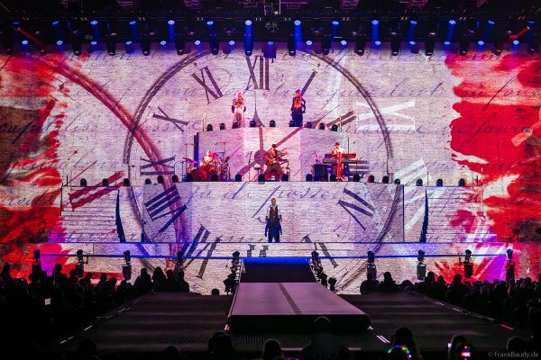 DJ BoBo – The Great Adventure Weltpremiere mit beeindruckender Live-Show, Licht- und Bühneneffekten