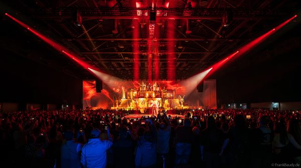 DJ BoBo, Nancy Baumann, Jesse Ritch und Kate Matl bei der neuen Show THE GREAT ADVENTURE