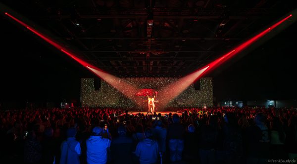 DJ BoBo, Nancy Baumann, Jesse Ritch und Kate Matl bei der neuen Show THE GREAT ADVENTURE