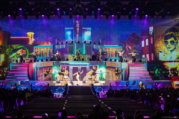 DJ BoBo – The Great Adventure Weltpremiere mit beeindruckender Live-Show, Licht- und Bühneneffekten