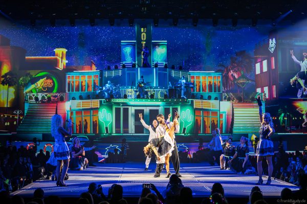 DJ BoBo – The Great Adventure Weltpremiere mit beeindruckender Live-Show, Licht- und Bühneneffekten